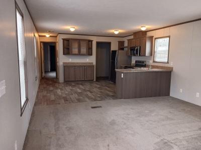 Photo 4 of 8 of home located at 78 Poppy Drive Fenton, MO 63026