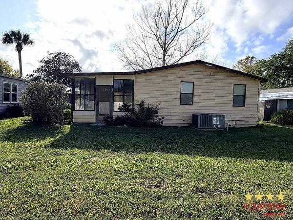 1985 FLEE Mobile Home For Sale