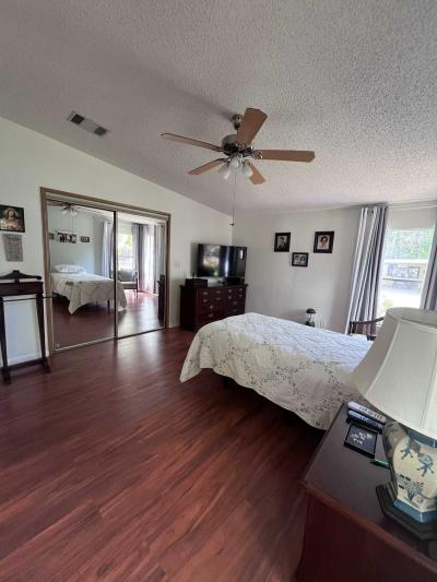 Photo 5 of 17 of home located at 511 Nutmeg Circle Deland, FL 32724