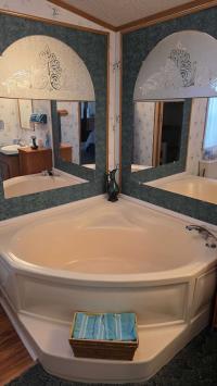 1999 Fleetwood Manufactured Home