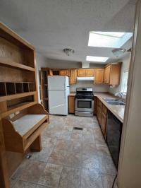 1994 Friendship Manufactured Home