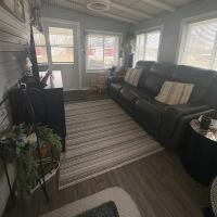 1981 Burlington Mobile Home
