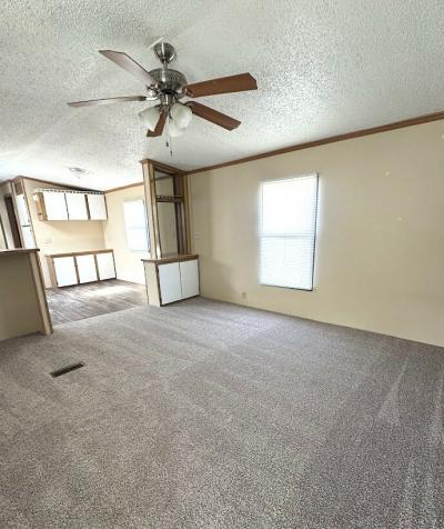 Photo 3 of 11 of home located at 24853 Cherokee South Flat Rock, MI 48134