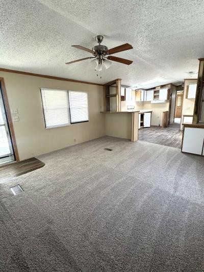 Photo 4 of 11 of home located at 24853 Cherokee South Flat Rock, MI 48134