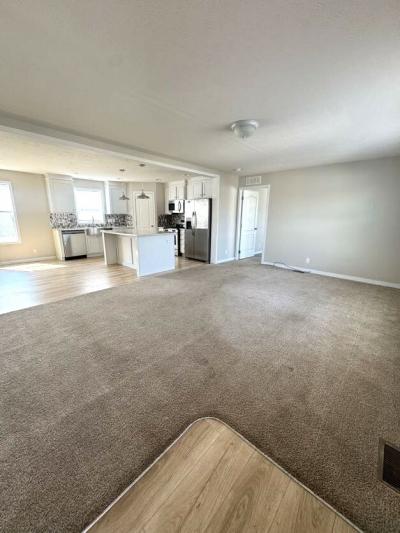 Photo 3 of 18 of home located at 26183 Cherokee East Flat Rock, MI 48134