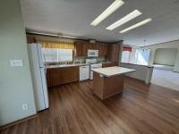 2003 Commodore COVERED PORCH MODEL Manufactured Home
