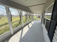 2003 Commodore COVERED PORCH MODEL Manufactured Home