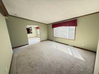 2003 Commodore COVERED PORCH MODEL Manufactured Home