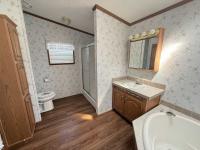 2003 Commodore COVERED PORCH MODEL Manufactured Home