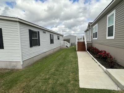 Photo 3 of 21 of home located at 63 Eagle Creek Dr #231 Kyle, TX 78640