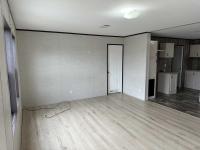 2018 Champion 12-10G-RM2852A Mobile Home
