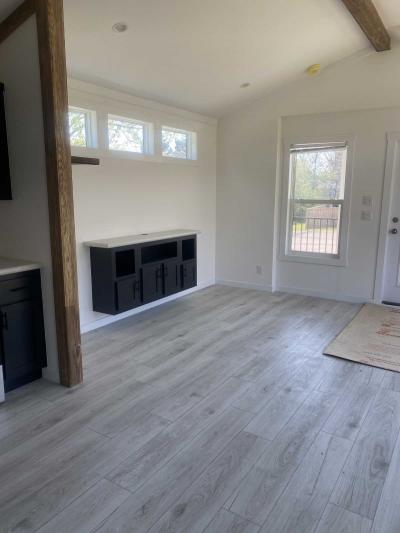 Photo 3 of 8 of home located at 200 Byrd Dr #20 Owens Cross Roads, AL 35763