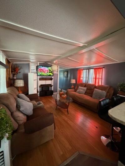 Photo 4 of 12 of home located at 420 Ringling St. Hamilton, OH 45011