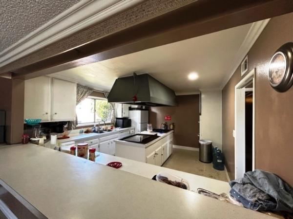 2018 Skyline Corner  Manufactured Home