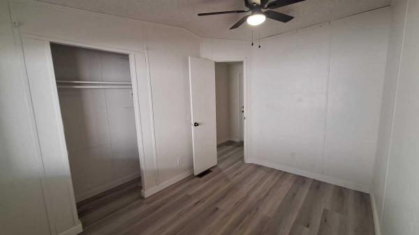 1987 Harbor Light Manufactured Home