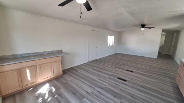 1987 Harbor Light Manufactured Home