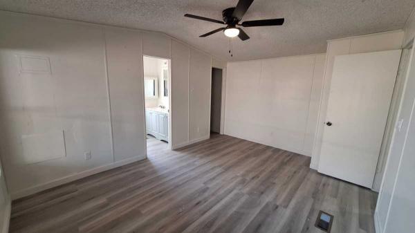 1987 Harbor Light Manufactured Home