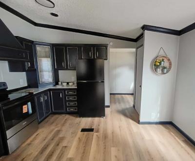 Mobile Home at 12 Deerwood Park Centralia, IL 62801