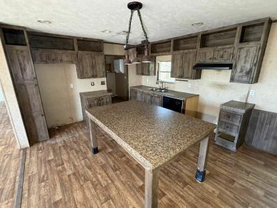 Photo 5 of 10 of home located at 1278 Fm 1947 Hillsboro, TX 76645