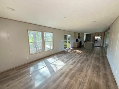 Photo 4 of 17 of home located at 101 Vida Ln Coldspring, TX 77331