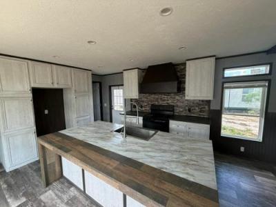 Photo 3 of 13 of home located at 22084 I-10 Vidor, TX 77662