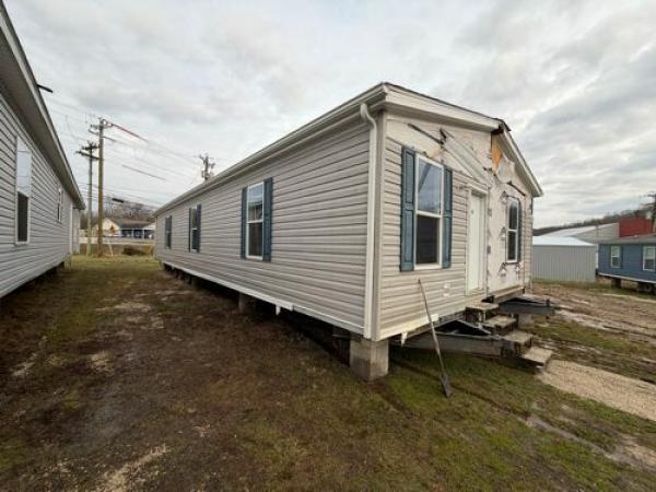 2021 FARMHOUSE BREEZE Mobile Home For Sale