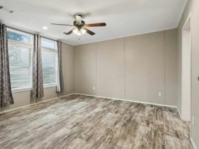 Photo 2 of 21 of home located at 27125 Lakeview Dr Holden, LA 70744