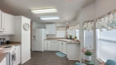 Photo 5 of 17 of home located at 422 Snead Dr Lady Lake, FL 32159