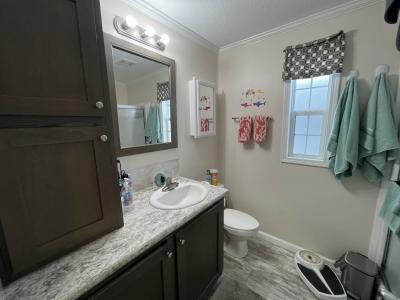 Photo 5 of 8 of home located at 11911 66th Street, Site 643 Largo, FL 33773