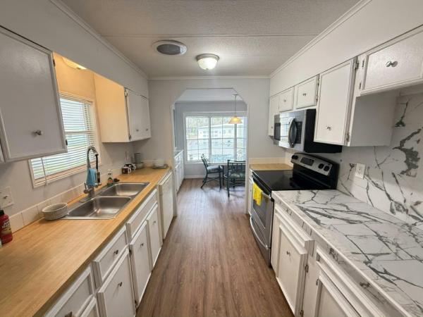 1982 TWIN HS Manufactured Home