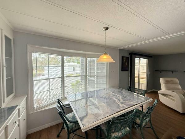 1982 TWIN HS Manufactured Home