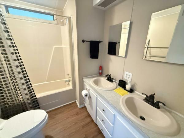 1982 TWIN HS Manufactured Home