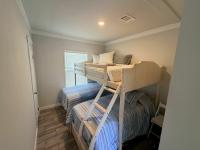 2022 PALM HARBOR HOMES, INC 320FF18723F Mobile Home
