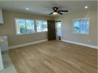 1981 Broo Manufactured Home