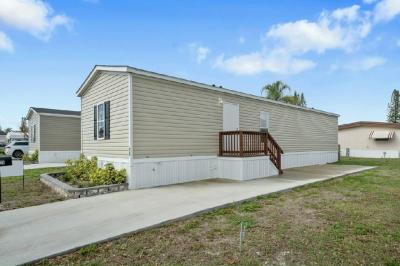 Photo 2 of 36 of home located at 425 E. Erie Drive Fort Pierce, FL 34946