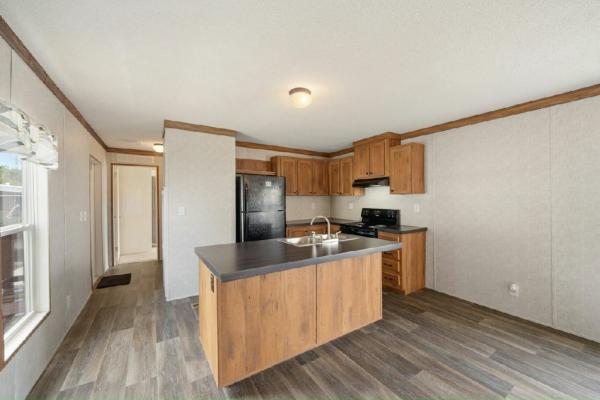 2023 Live Oak Homes Yellow Jacket Manufactured Home