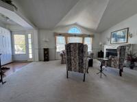 1995 Fleetwood 2138 Mobile Home