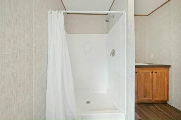 2023 Live Oak Homes Yellow Jacket Manufactured Home