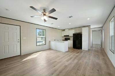 Photo 5 of 37 of home located at 331 S. Erie Drive Fort Pierce, FL 34946