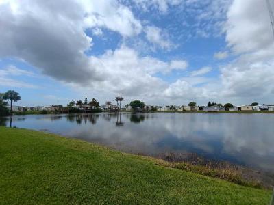 Photo 2 of 8 of home located at 4425 Us Hwy 441 S, Lot 52 Okeechobee, FL 34974