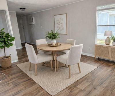 Photo 2 of 8 of home located at 10166 103rd Street, Lot #31 Jacksonville, FL 32210