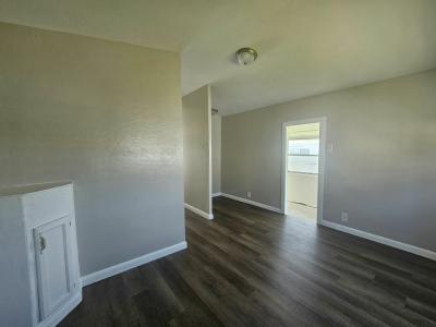 Photo 4 of 10 of home located at 4281 Hitzing Ave North Fort Myers, FL 33903