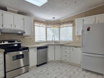 Photo 4 of 60 of home located at 2233 E Behrend Dr Unit 227 Phoenix, AZ 85024