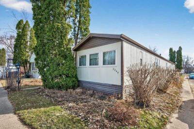 Photo 5 of 30 of home located at 2244 Cheshire Circle Mounds View Saint Paul, MN 55112