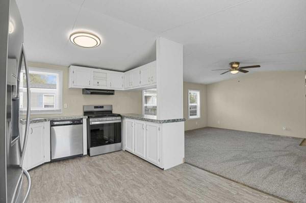 1999 TCMH Mobile Home