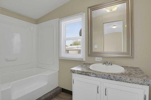 1999 TCMH Mobile Home