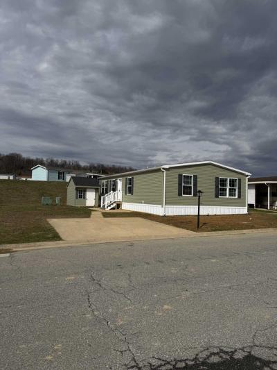 Mobile Home at 703 Pine Street New Providence, PA 17560