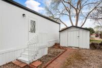 1999 Crestview Manufactured Home