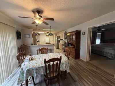 Photo 3 of 24 of home located at 307 Tulip Cir Matteson, IL 60443