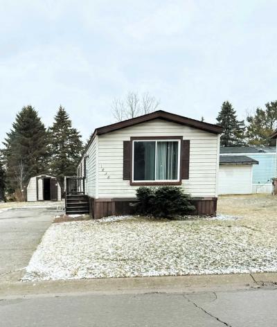 Photo 2 of 8 of home located at 1838 Fenn St. #466 Milford, MI 48381